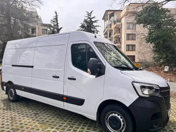 Frachtführer Transporter hoch & lang RENAULT MASTER in Варна Bulgarien